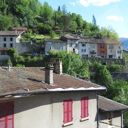 Apartmán Au Bonheur Suspendu Pont-en-Royans Exteriér fotografie
